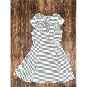 Acemi size LARGE women’s dress